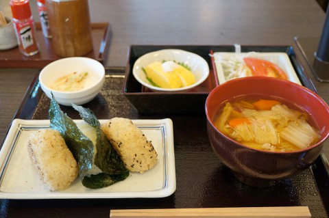 六さん健康おにぎり定食