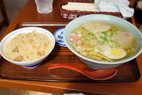 とりめしと塩ラーメン